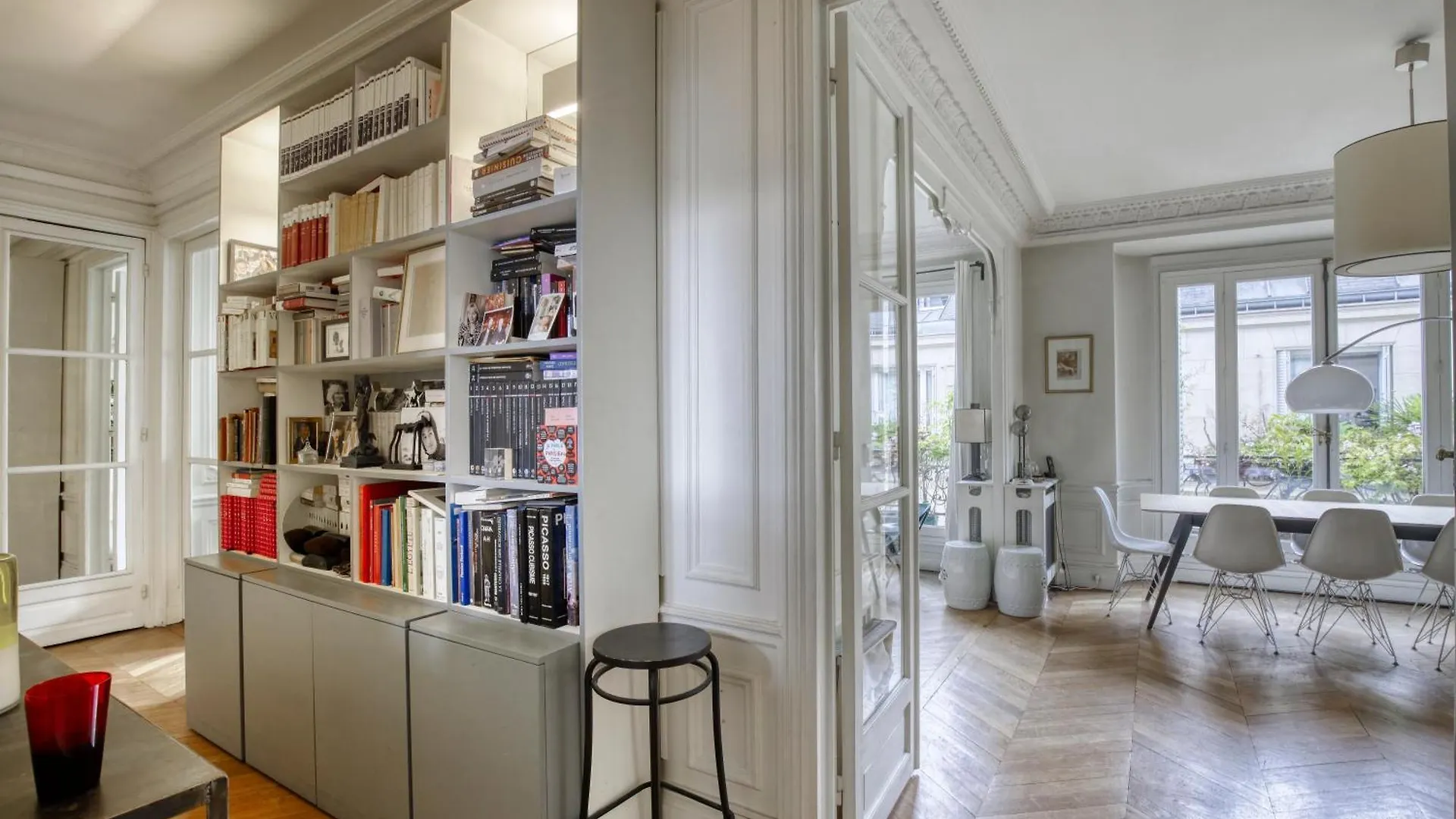 Apartment 3 Marais 4 *